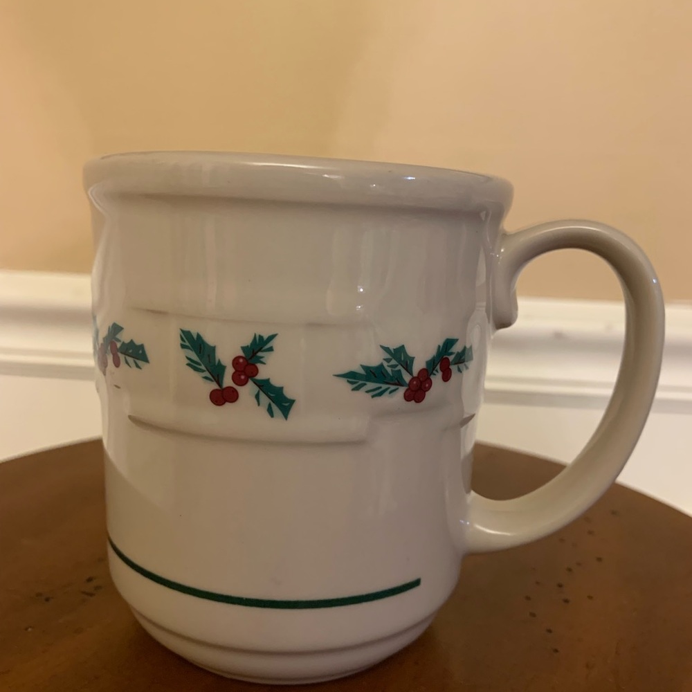 Longaberger Christmas Holly Berry Coffee Mug